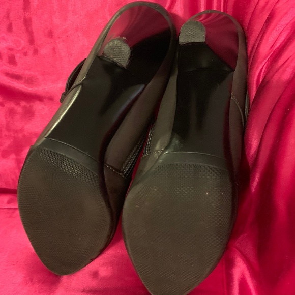 White Mountain 3inch heels - Picture 4 of 4